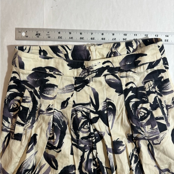 Cabo women’s size 0 white/purple/black/dark blue skirt - Picture 2 of 12